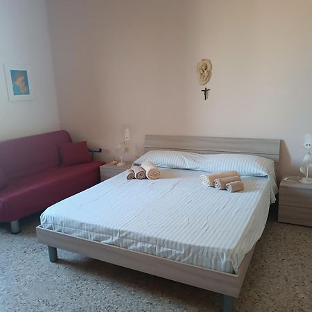 Casa Vacanze Villa Giulia Porto Cesareo Ngoại thất bức ảnh